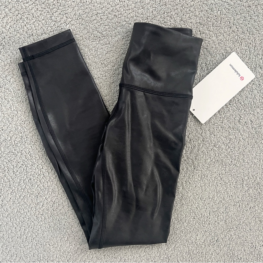 LULULEMON Leggings Wunder Train HR Tight Matte Foil Black NWT size 2